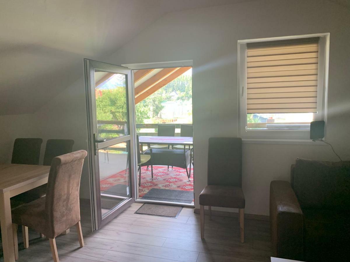 Apartmanovy Dom Magda Vrbov Εξωτερικό φωτογραφία